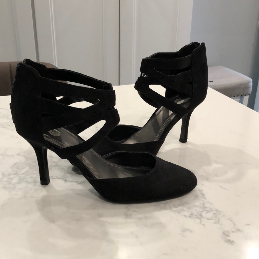 Faux suede pumps